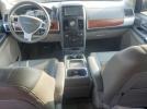 Chrysler Minivan Touring Image 3