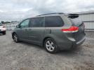 Toyota Sienna Le Image 11