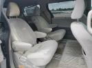 Toyota Sienna Le Image 7