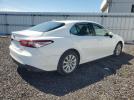 Toyota Camry Le Image 5