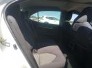 Toyota Camry Le Image 6