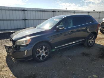  Salvage Volvo XC60
