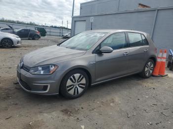 Salvage Volkswagen Golf