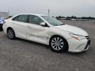 Toyota Camry Le Image 5