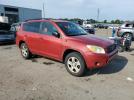 Toyota RAV4 Image 2