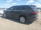 Toyota Grand High Xle Image 3