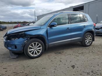  Salvage Volkswagen Tiguan
