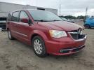 Chrysler Minivan Touring Image 12