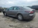 Toyota Camry Le Image 5