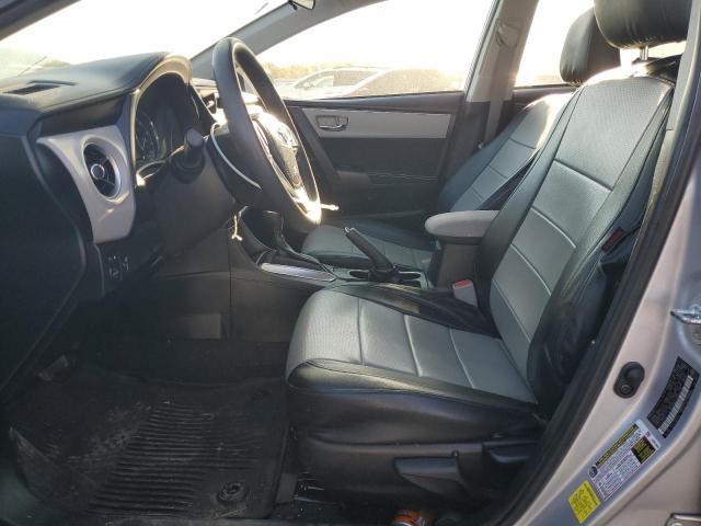 Toyota Corolla L Image 6