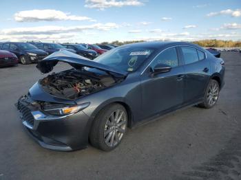  Salvage Mazda 3
