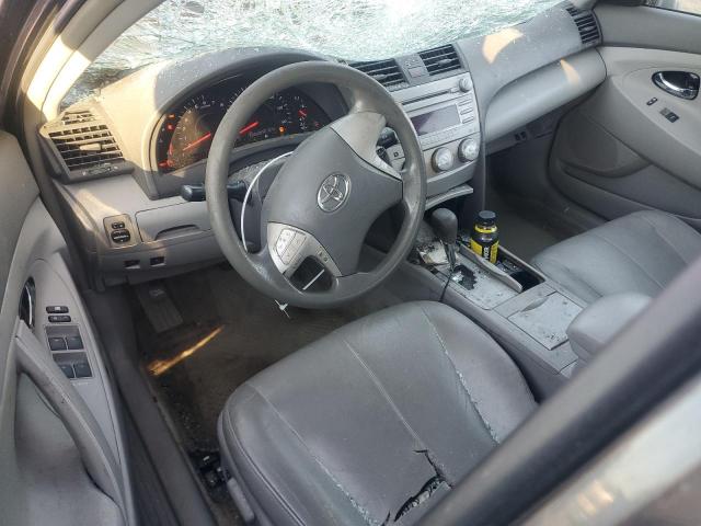 Toyota Camry Base Image 12