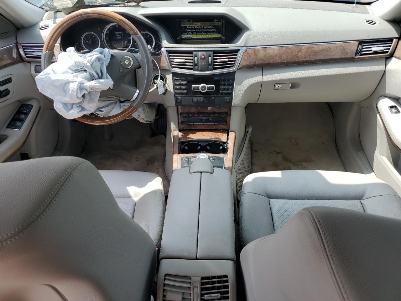 Mercedes-Benz E-Class 350 Image 8