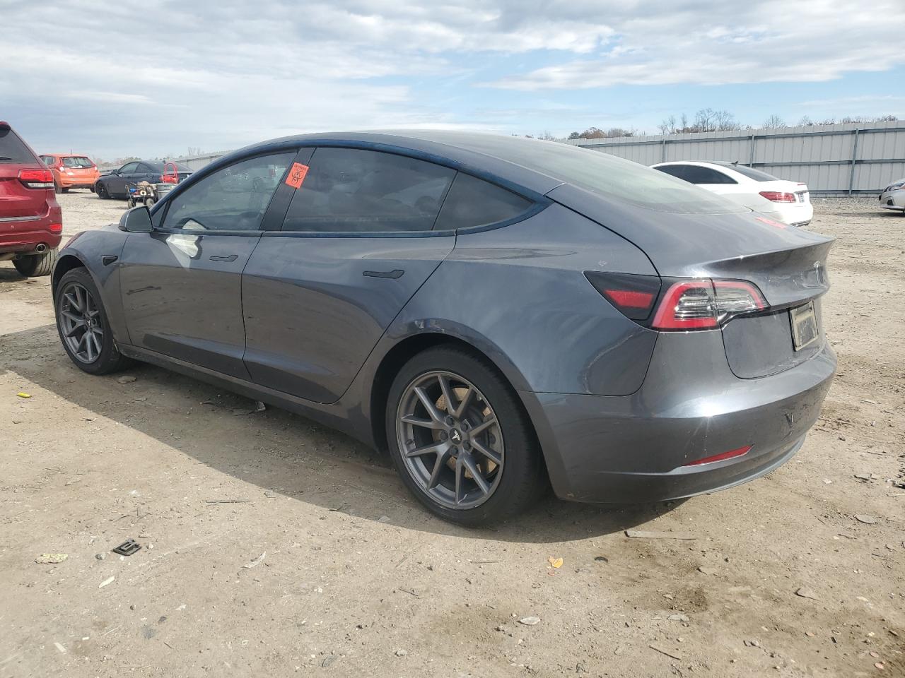 Tesla Model 3 Image 5