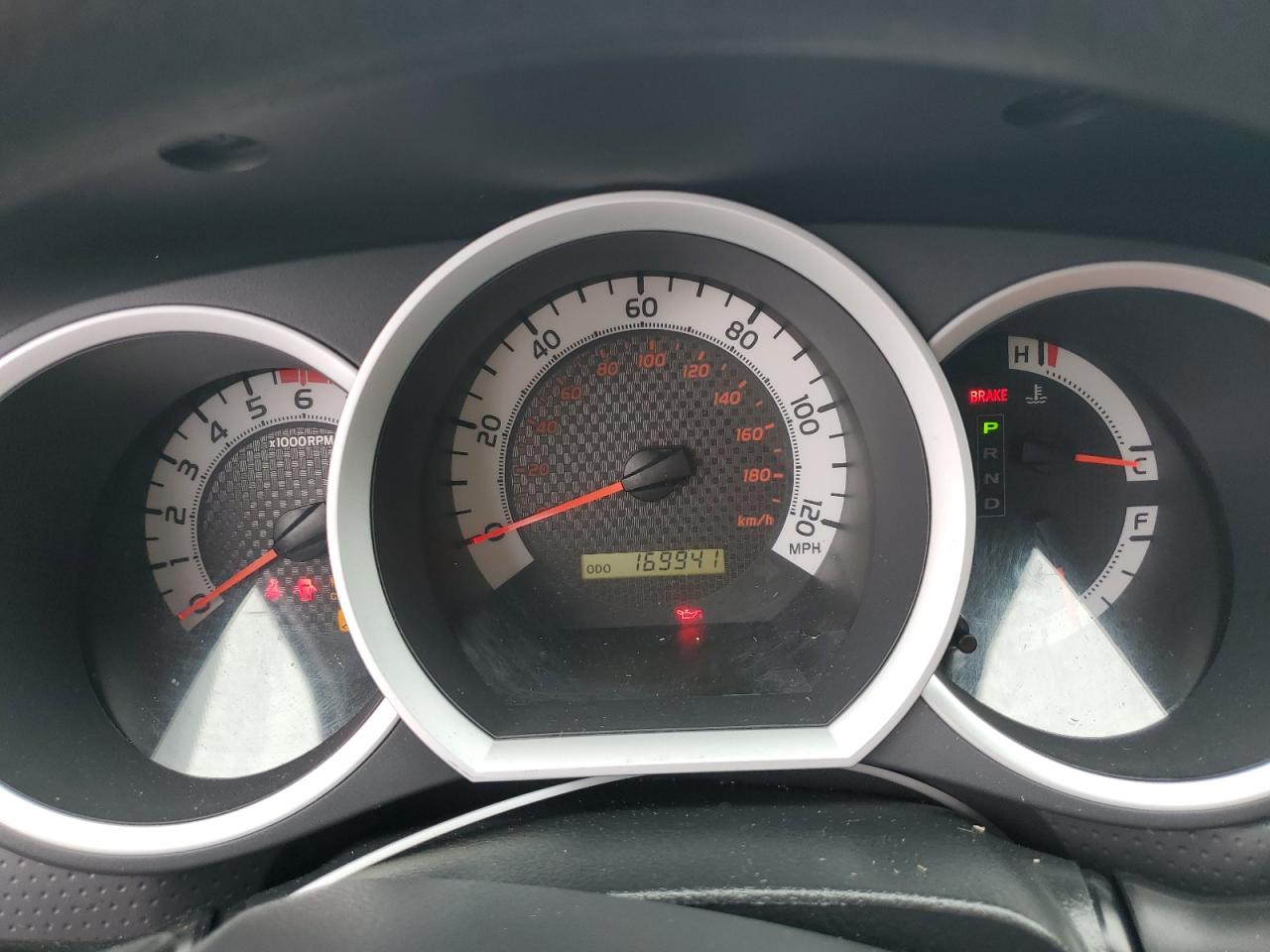 Toyota Tacoma Access Cab Image 12