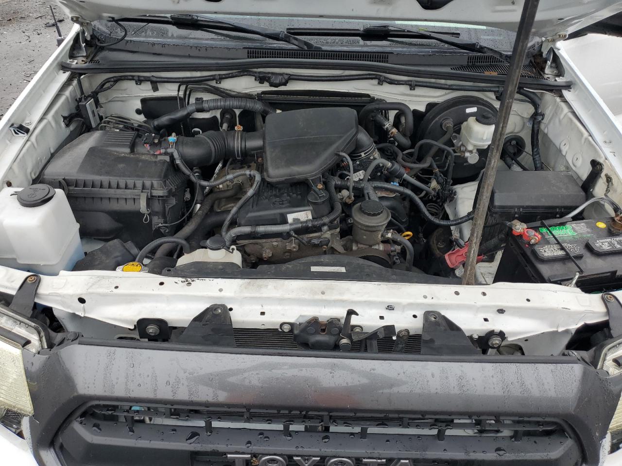 Toyota Tacoma Access Cab Image 7