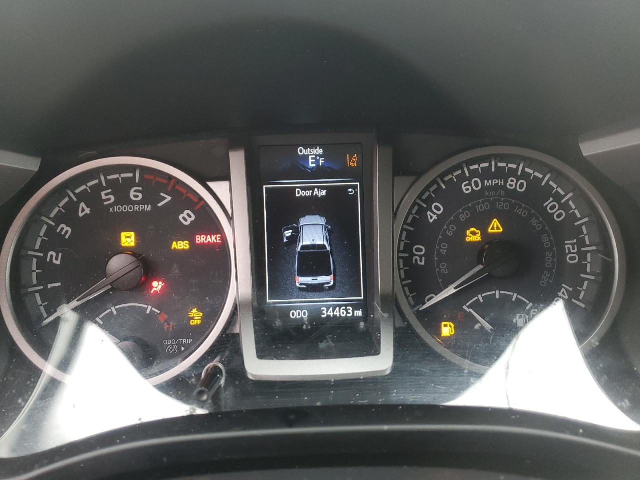 Toyota Tacoma Double Cab Image 9