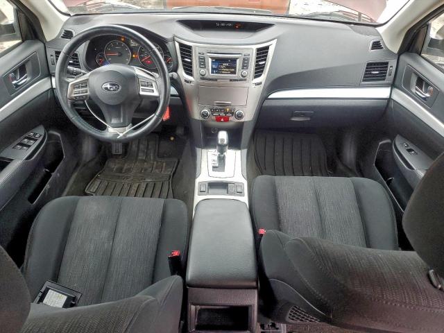 Subaru Outback 2.5i Premium Image 11