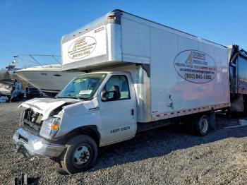  Salvage Ford E-450