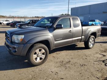  Salvage Toyota Tacoma