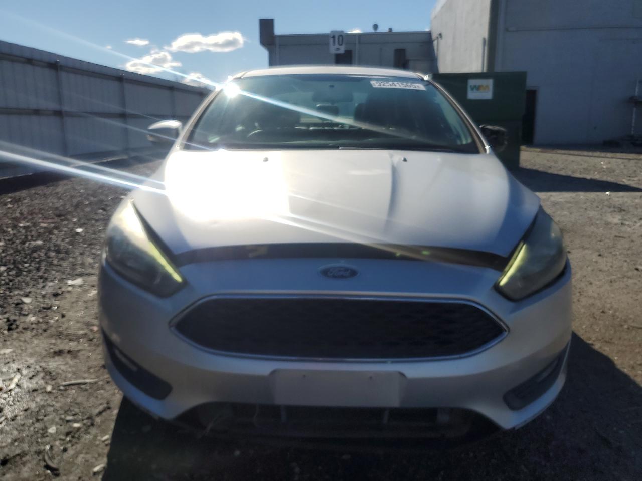 Ford Focus Se Image 4