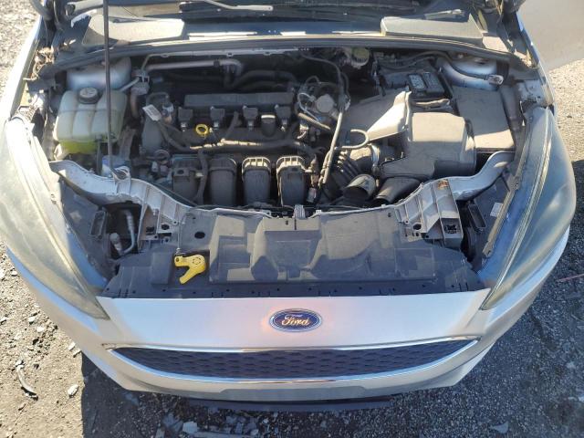 Ford Focus Se Image 6