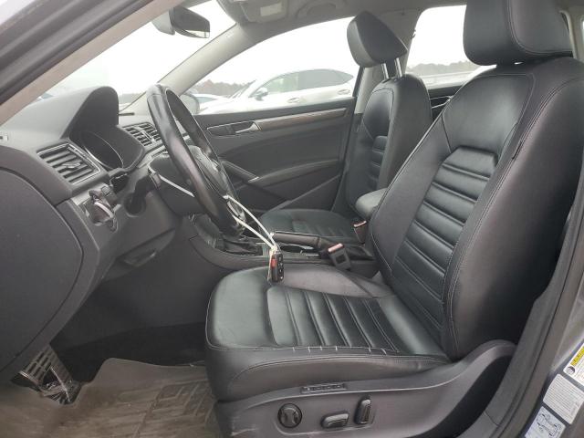 Volkswagen Passat Sel Premium Image 4