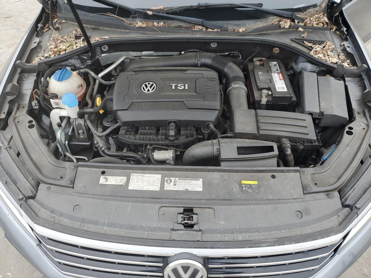 Volkswagen Passat Sel Premium Image 12