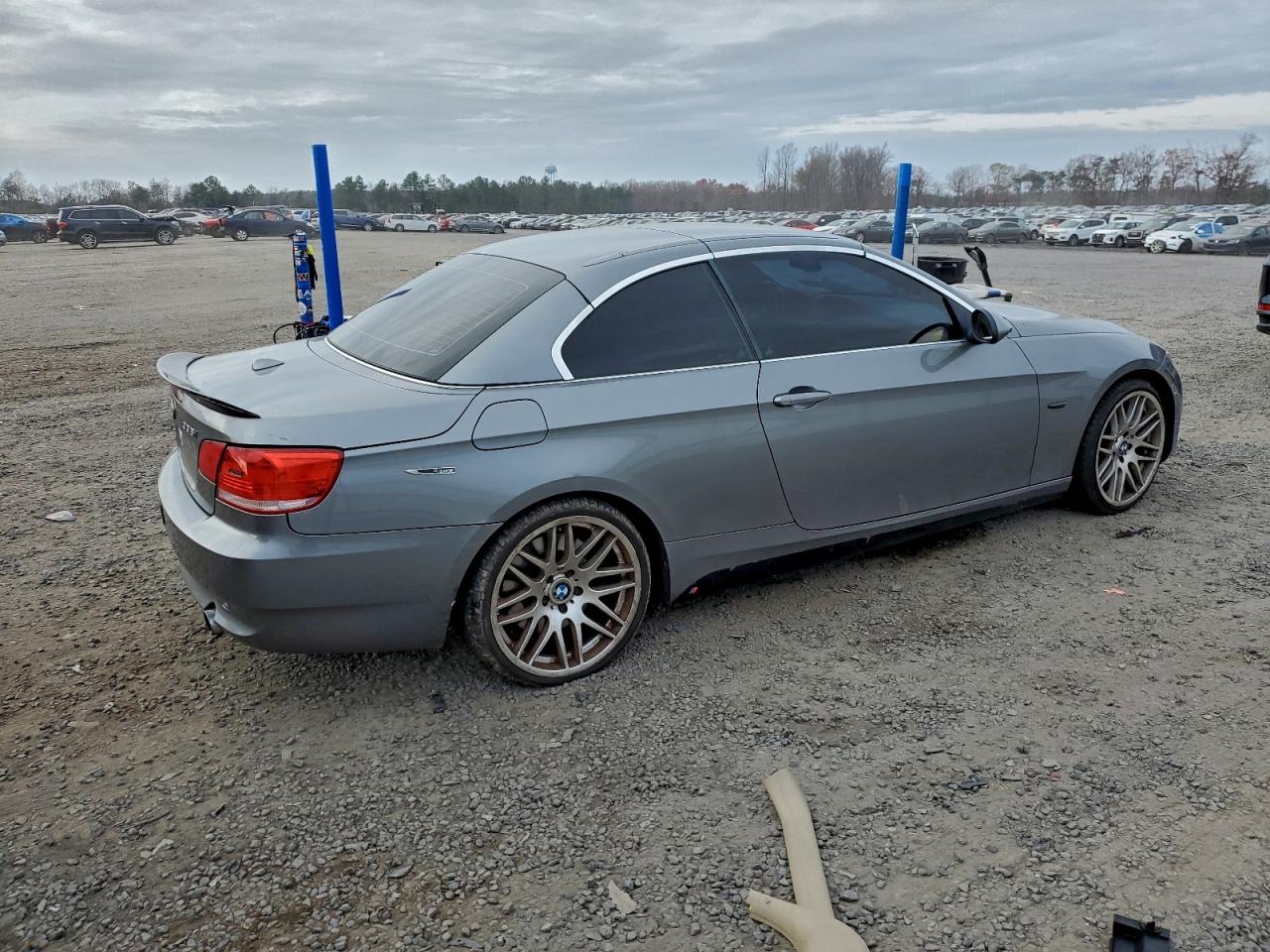 BMW 3 Series I Image 6