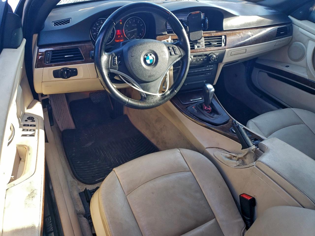 BMW 3 Series I Image 8