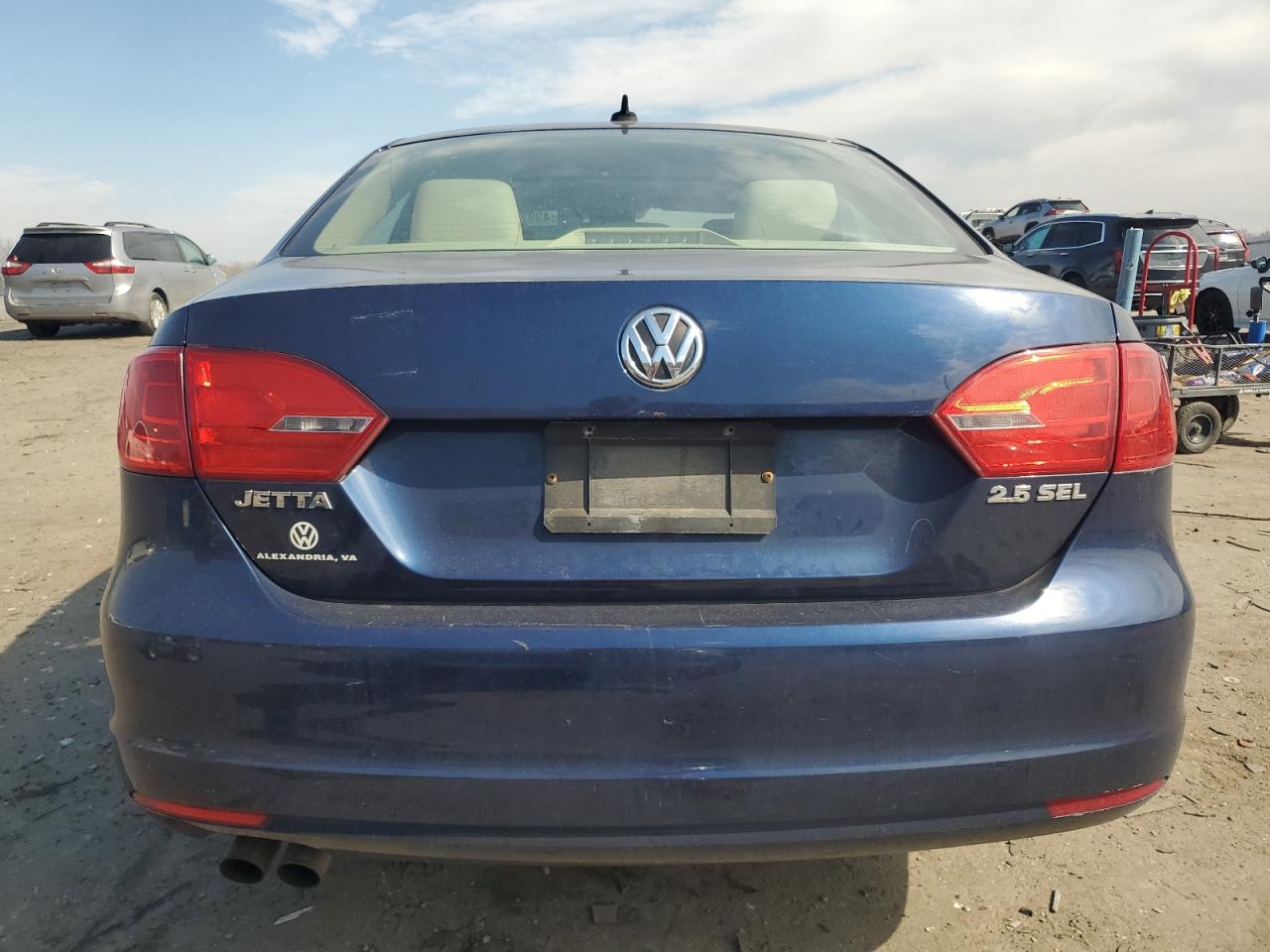 Volkswagen Jetta Sel Image 4