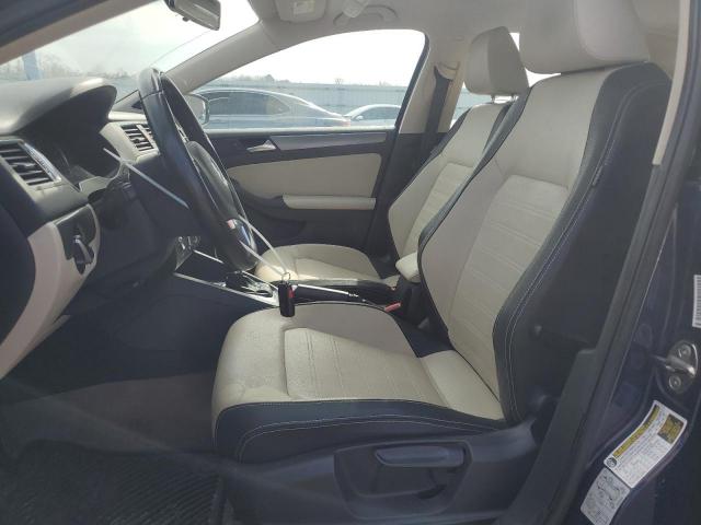 Volkswagen Jetta Sel Image 12