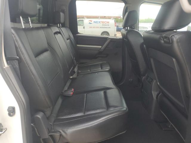Nissan Titan Xe Image 6