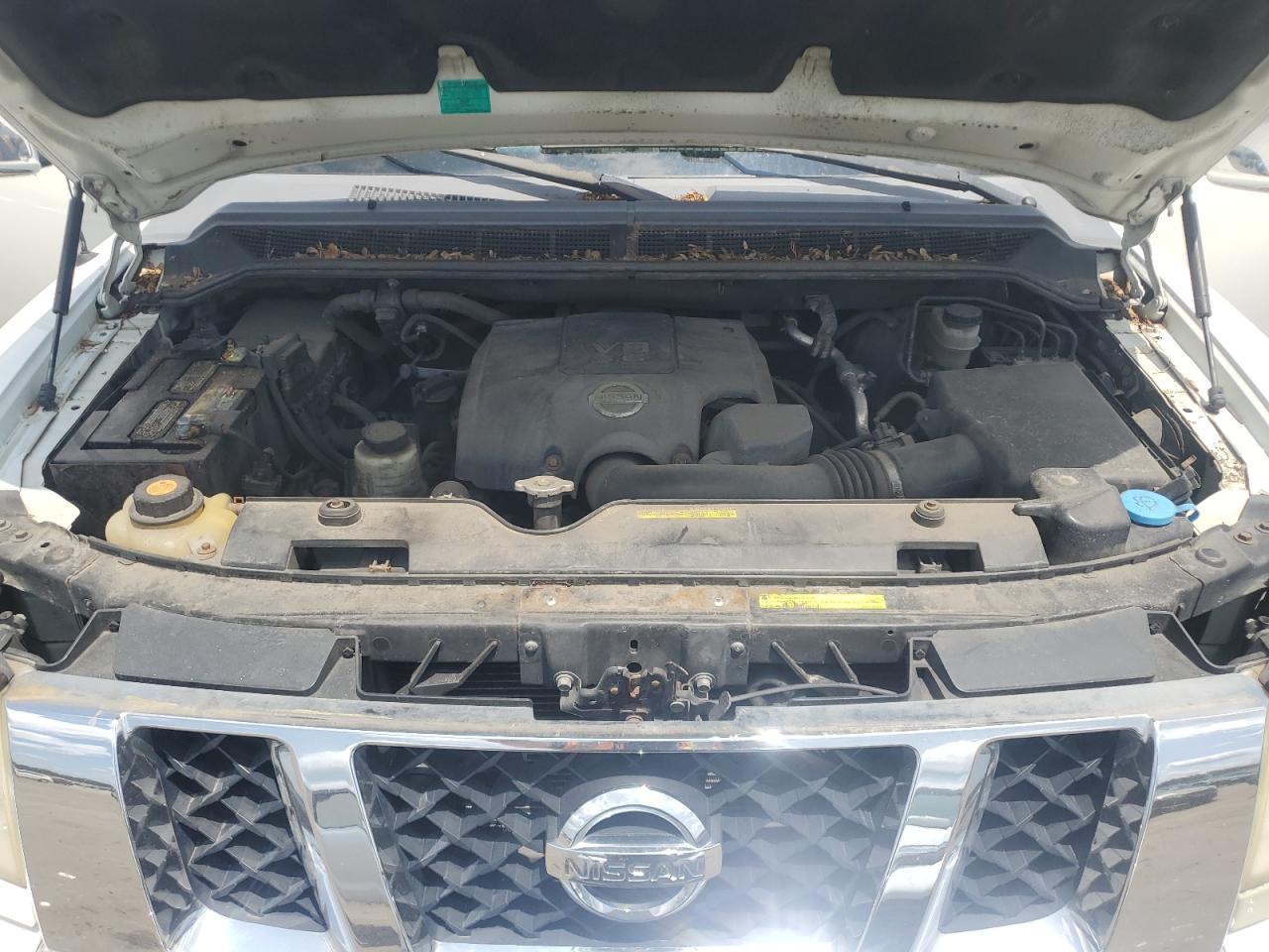 Nissan Titan Xe Image 11