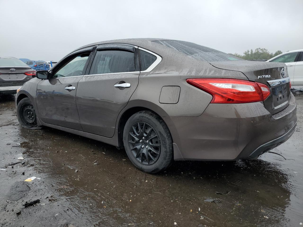 Nissan Altima 2.5 Image 5