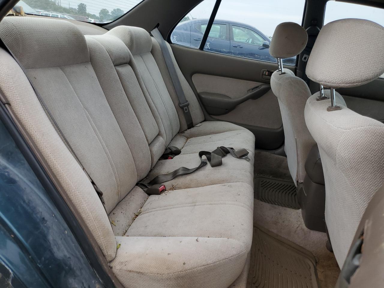 Toyota Camry Dx Image 7