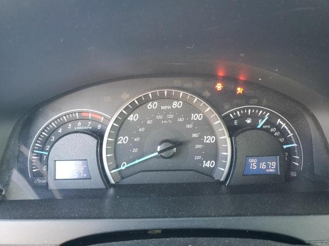 Toyota Camry L Image 9