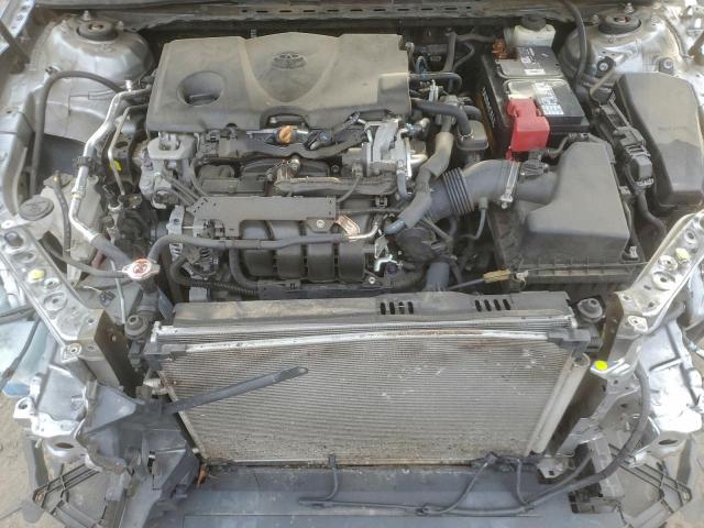 Toyota Camry L Image 11