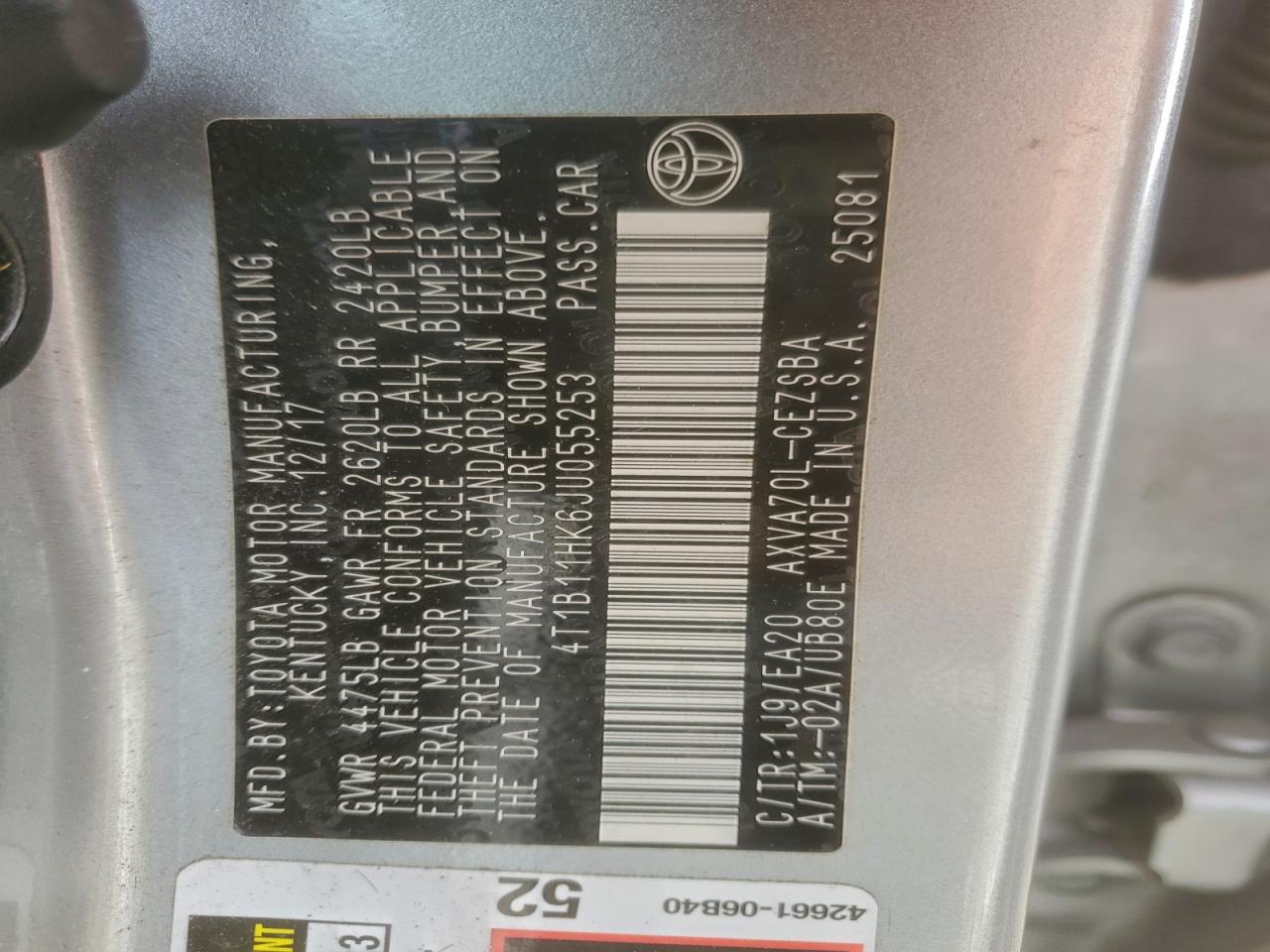 Toyota Camry L Image 10