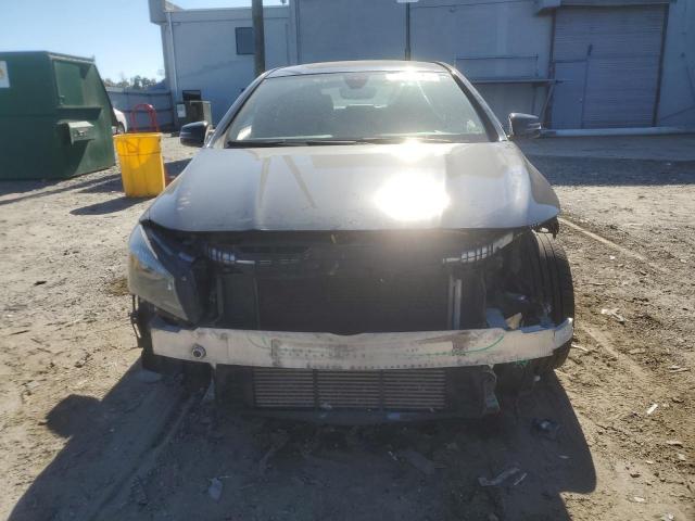 Mercedes-Benz Cla-class 250 Image 11