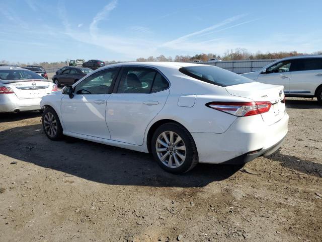 Toyota Camry L Image 5