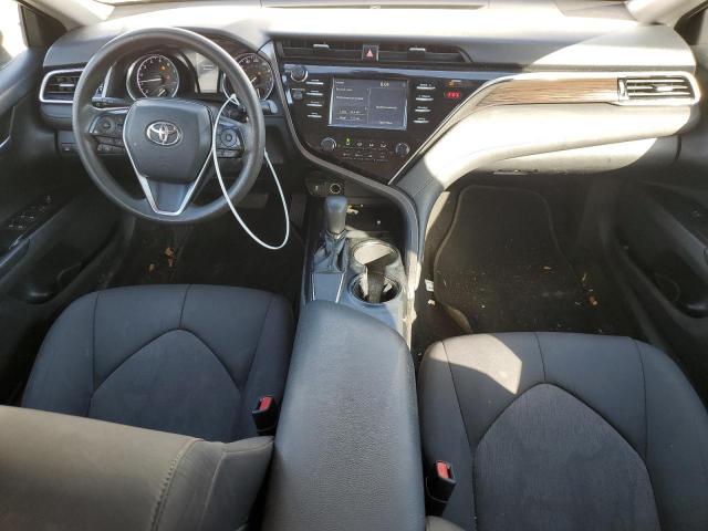 Toyota Camry L Image 8