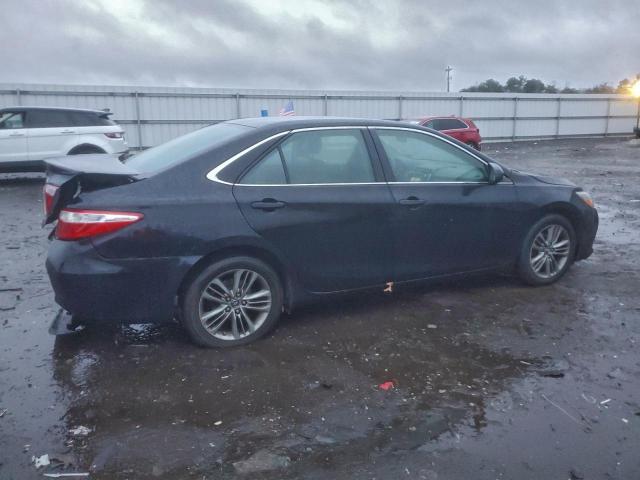 Toyota Camry Le Image 4