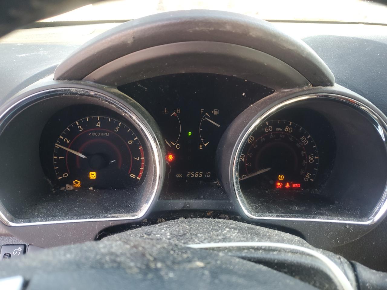 Toyota Highlander Base Image 10