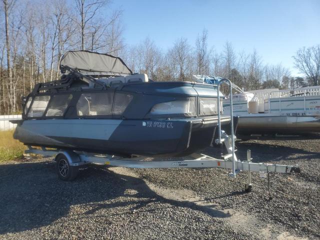  Salvage Sea-Doo Pantoon