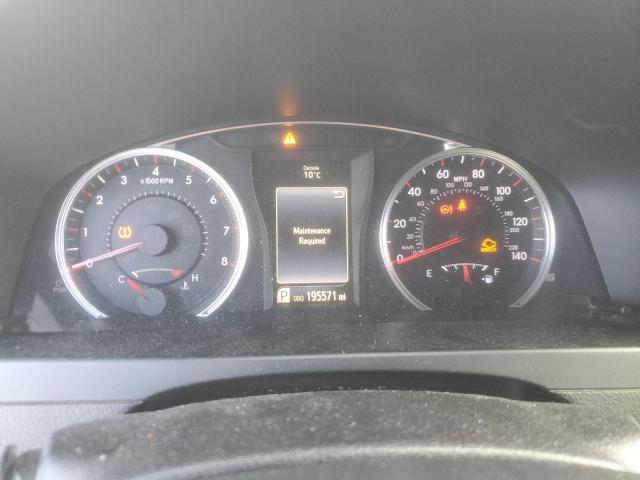 Toyota Camry Le Image 7