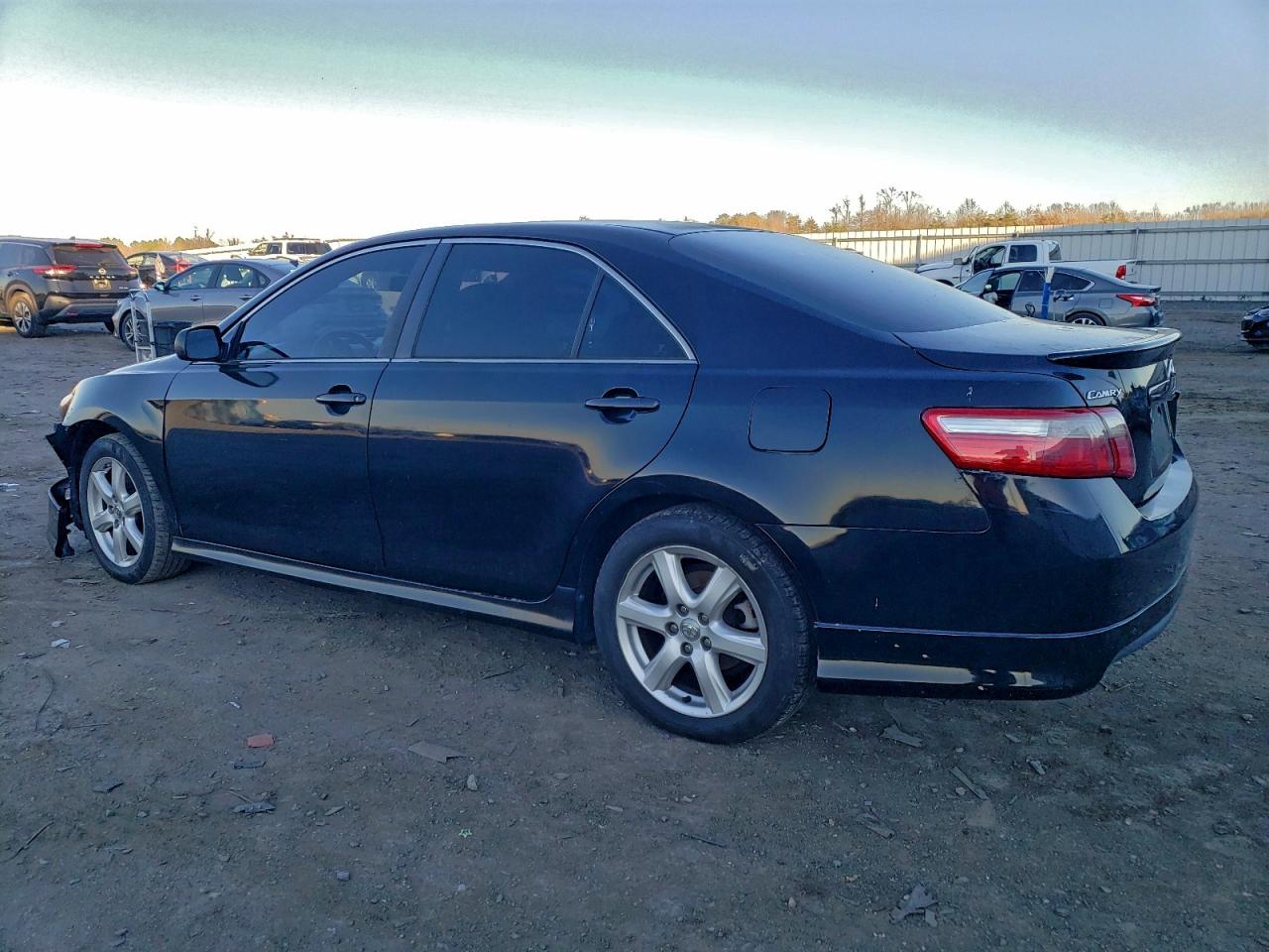 Toyota Camry Ce Image 9