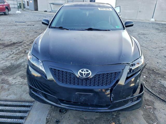 Toyota Camry Ce Image 7