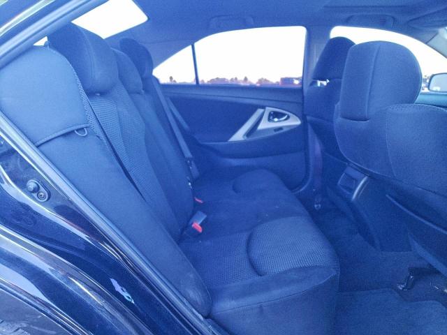 Toyota Camry Ce Image 8