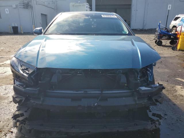 Toyota Camry Xse Image 9